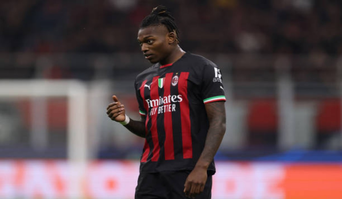 Manchester United can sign AC Milan star Rafael Leao only on one condition